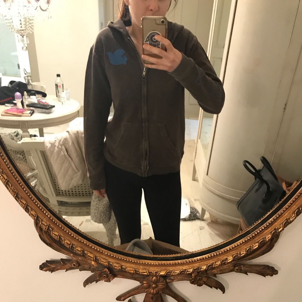 Free city zip up